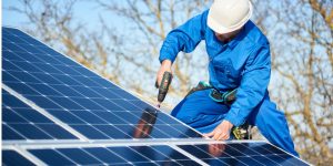 Installation Maintenance Panneaux Solaires Photovoltaïques à Neuville-aux-Bois